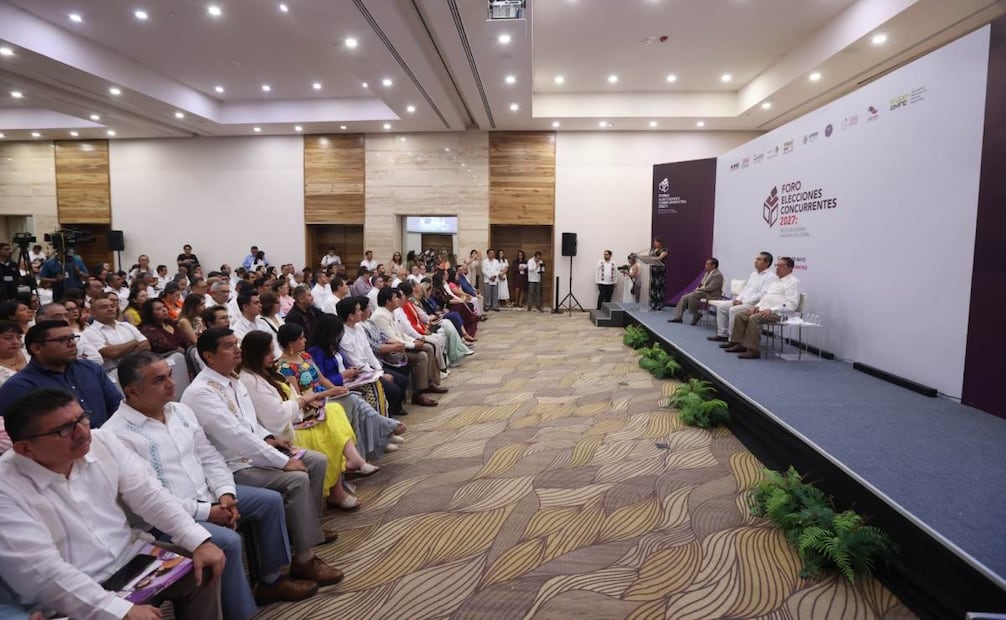 Analizan en Veracruz retos de las elecciones de 2027; están en juego más de 2 mil cargos.
Foto: Especial.