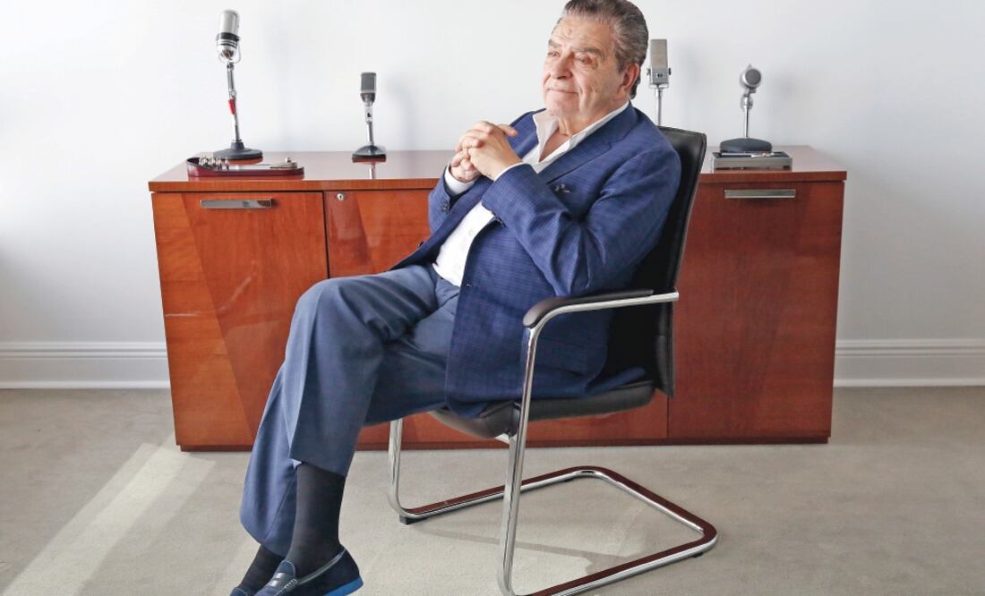 El presentador dará charlas y hará spots para Telemundo. Foto: Brynn Anderson. AP.