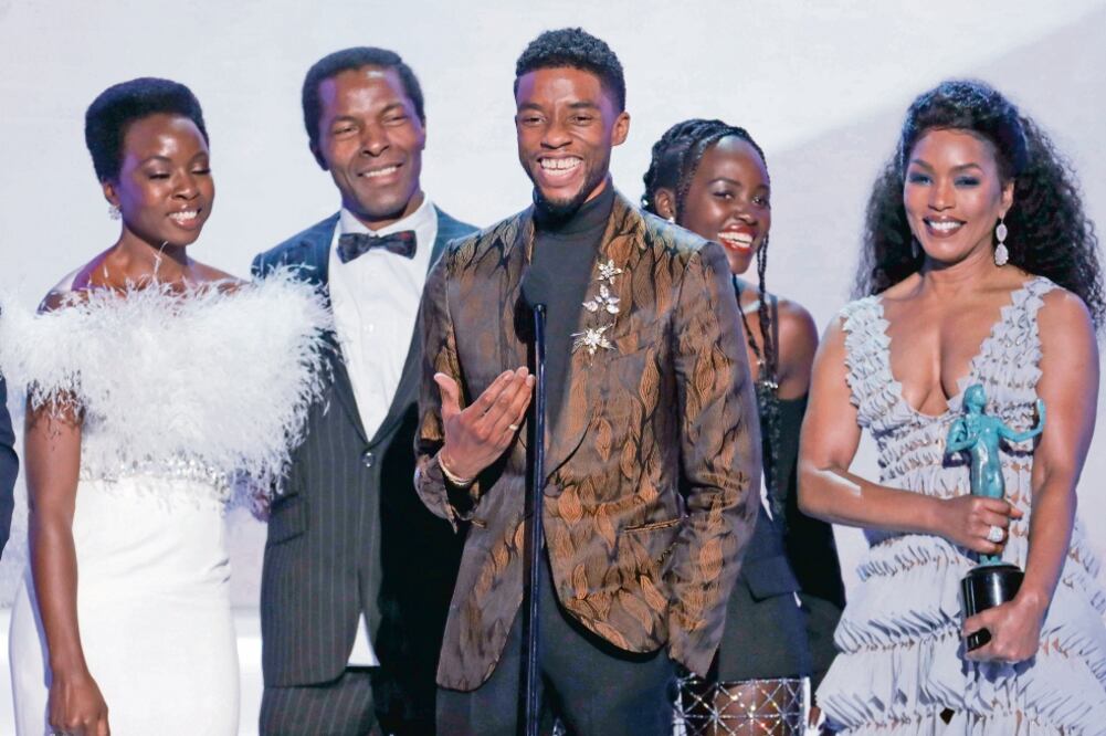 Chadwick Boseman, protagonista de Black Panther, agradeció que actualmente existan más espacios para los afrodescendientes en la industria del cine. (FOTOS: AGENCIAS)