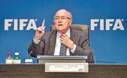 Castillo de Blatter se tambalea