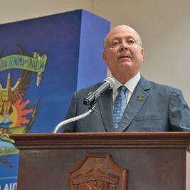 Rector anuncia nuevo programa de seguridad 