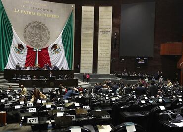 Reforma eléctrica de AMLO intenta sustituir a la de Peña Nieto; habrá negocio con empresas privadas, pero no sobre la CFE