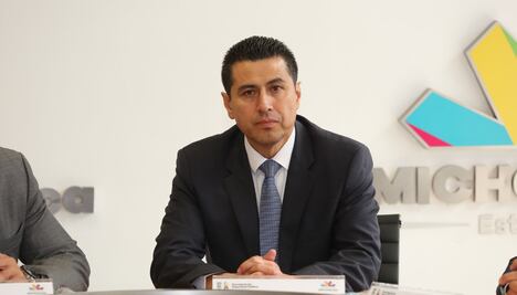 Investigan en Michoacán paradero de autobús robado por presuntos normalistas