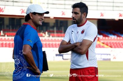 José Saturnino Cardozo dirige su primer entrenamiento