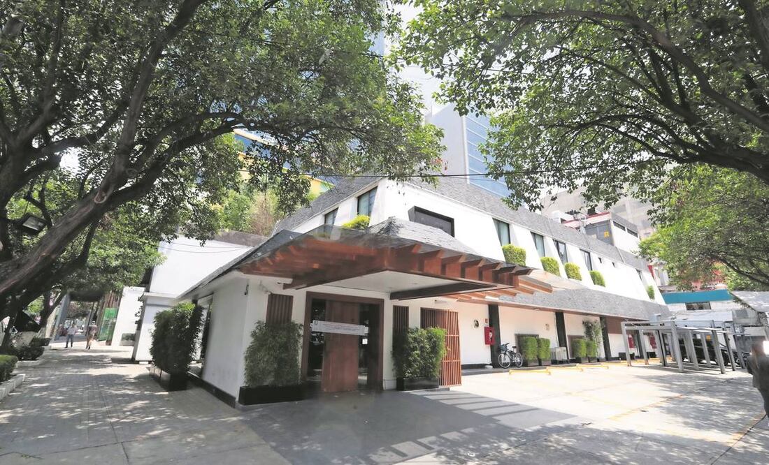 El restaurante Suntory, donde Jesús Hernández Alcocer asesinó a su esposa, la cantante Yrma Lydia, fue asegurado. Foto: Ernesto Álvarez/EL UNIVERSAL