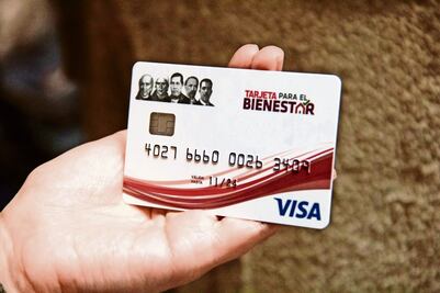 Empresarios debaten sobre la efectividad de programas sociales en México