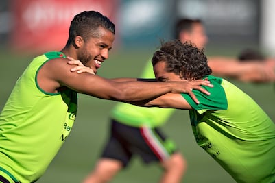 El mensaje de Guardado a Giovani Dos Santos