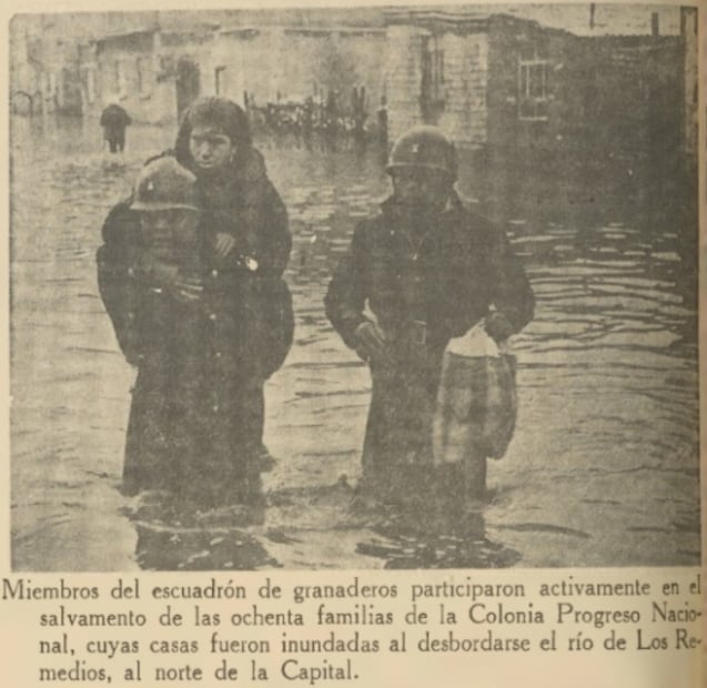 Una balacera y riñas por guerras de bolas de nieve: los estragos que dejó la nevada de la CDMX en 1967