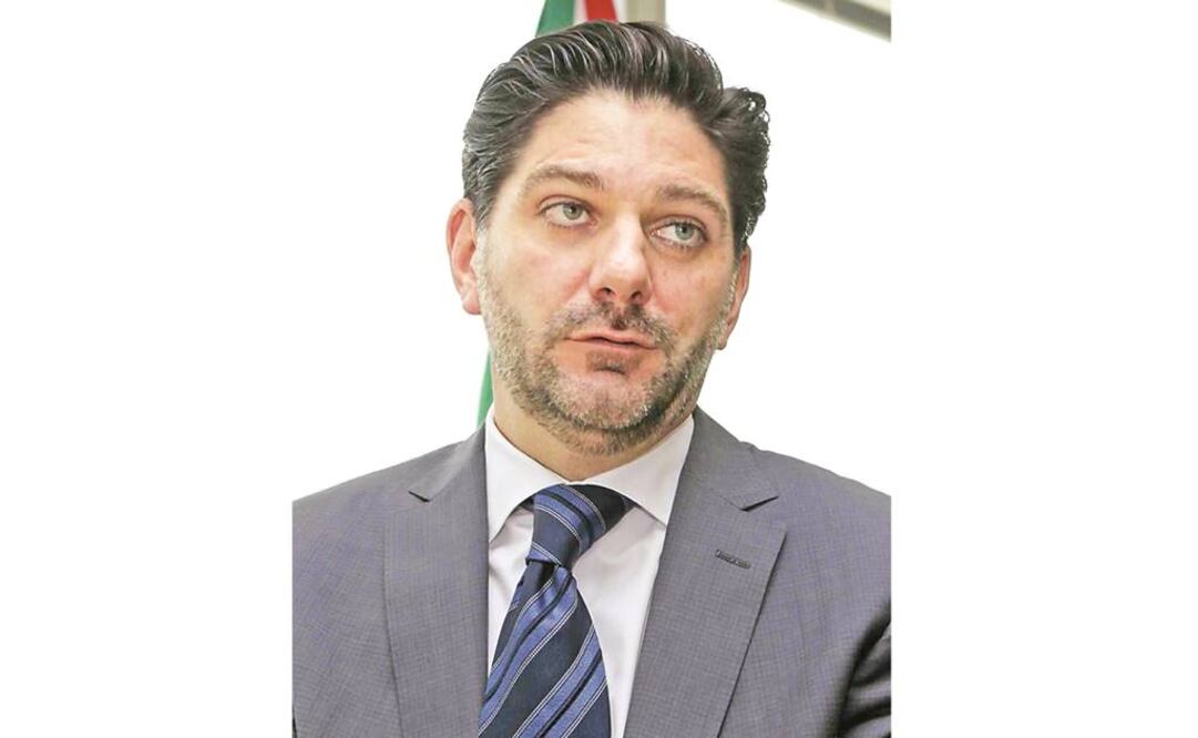 Gana CNBV; aseguran yate