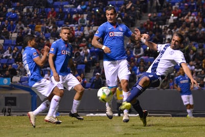Flojo inicio de torneo para Cruz Azul, empata frente a Puebla