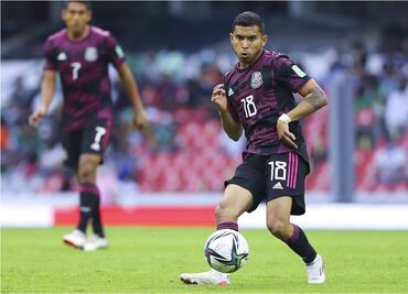 Orbelín Pineda seguirá en Europa, tiene oferta del Standard Lieja