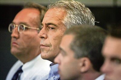 Trump desea "Feliz Navidad" a "sinvergüenzas" que adoraban a Epstein: "todos son demócratas", afirma