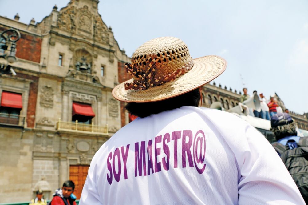 El mandatario subrayó que desde que surgió la CNTE ha sido un grupo de “enorme resistencia” para el gobierno (ARCHIVO EL UNIVERSAL)