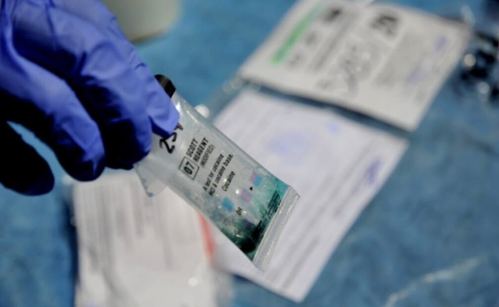 Fiscalía capitalina quema más de 63 mil dosis de narcóticos decomisados