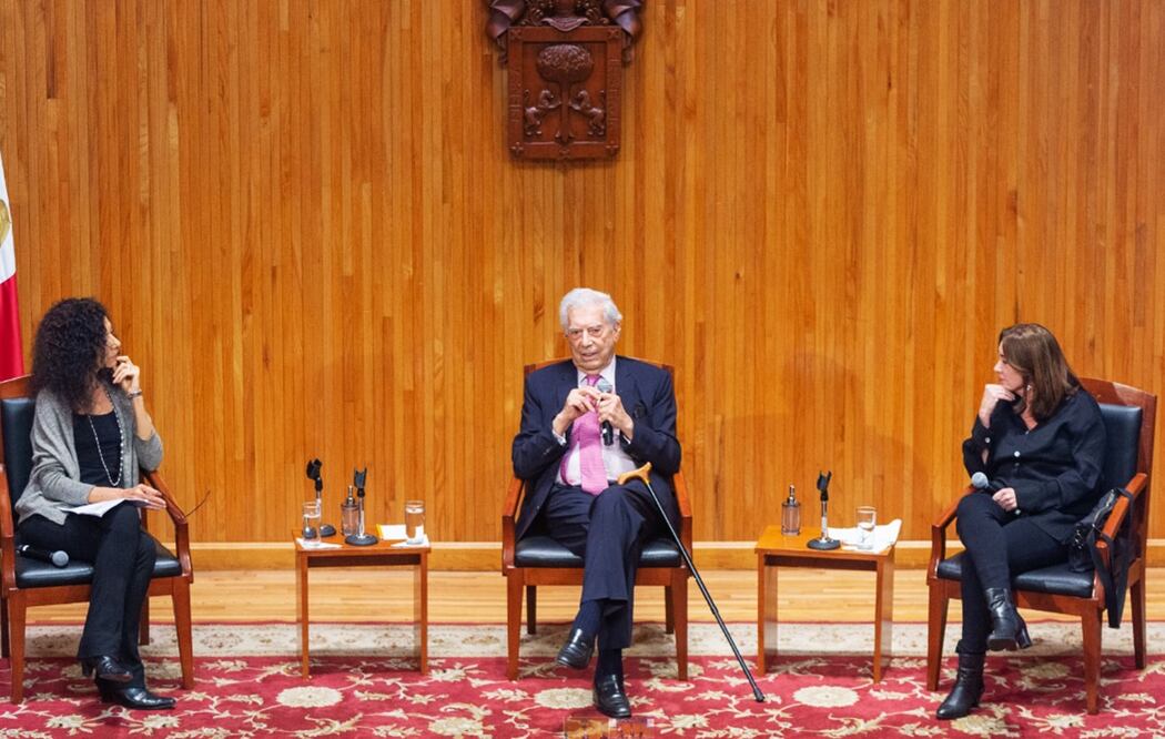 Mario Vargas Llosa se presentó en la V Bienal.
Foto: FIL Guadalajara