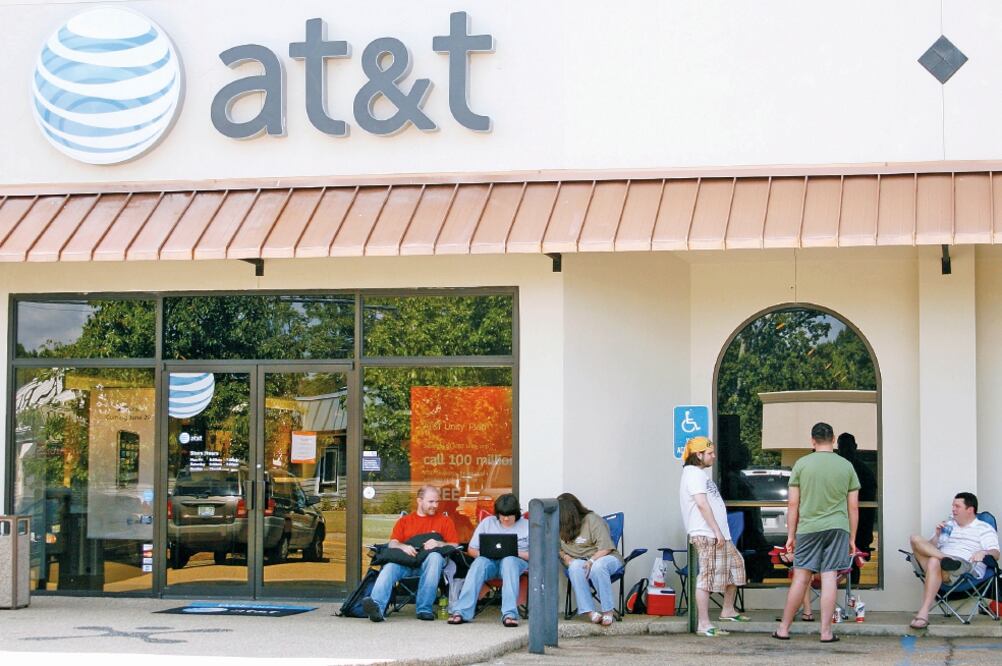 La compañía de capital estadounidense recordó que quienes sean clientes de Nextel y Unefon pueden solicitar los nuevos esquemas (ARCHIVO EL UNIVERSAL)