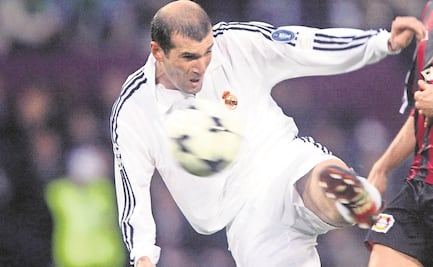 Volea de Zidane, elegido el mejor gol en la historia de la Champions League