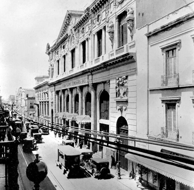 El coloso de Donceles