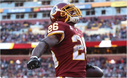 Adrian Peterson supera a Walter Payton