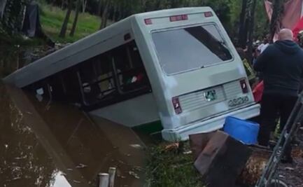 Semovi extinguirá rutas 81 y 36 tras accidente donde microbús cayó a canal en Xochimilco