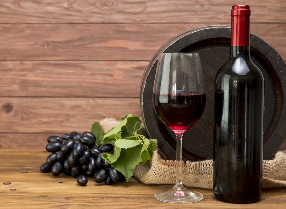 Uno de los errores más comunes es la refrigeración prolongada, evítalo y el vino podría durar más tiempo / Foto: Pixabay