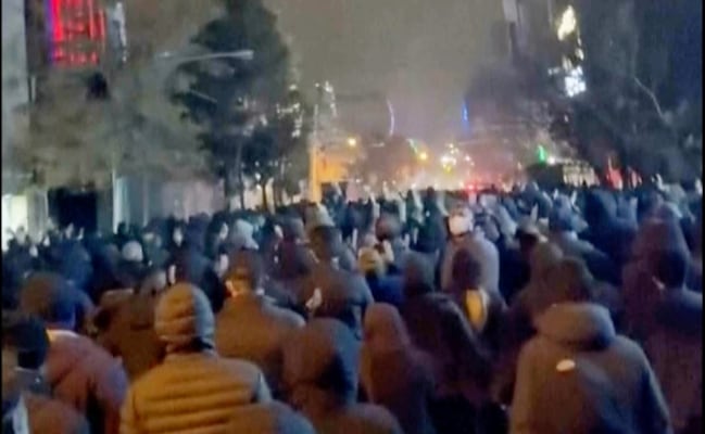 Reportan más de 500 muertos por manifestaciones antigubernamentales en Irán; van 2 semanas de protestas