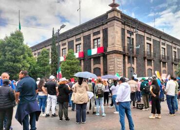 VIDEO: Trabajadores del Poder Judicial se manifiestan en Congreso Mexiquense por aprobación de Reforma