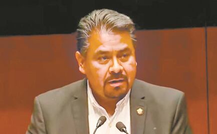 Renuncia senador de Morena por imposición