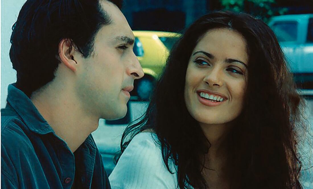 La historia de Alma (Salma Hayek) y su enamorado Abel (Bruno Bichir) abre la película. Foto: Alameda Films