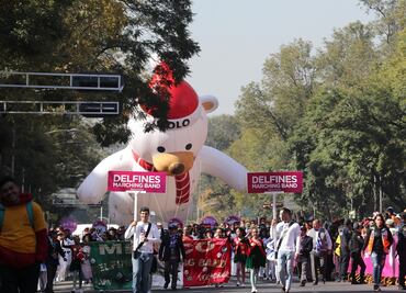 Alertan afectación vial en Reforma mañana sábado por desfile navideño