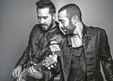 Camila le canta a los ausentes