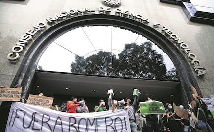 “Directora del Conacyt incurrió en violaciones administrativas”