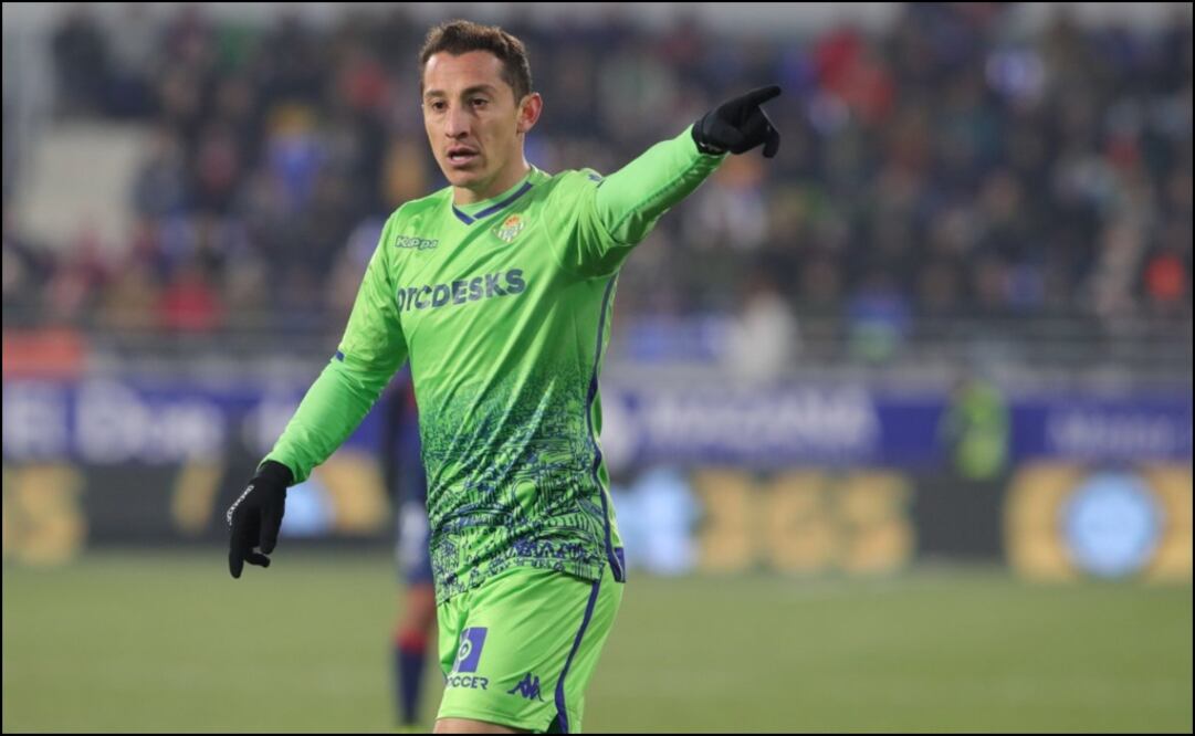 El mexicano entró de cambio a los 59 minutos | Twitter: @RealBetis