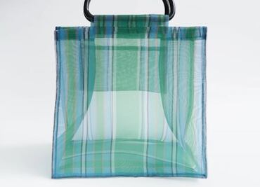 Acusan a Zara de apropiación cultural por vender bolsa de mercado a 649 pesos