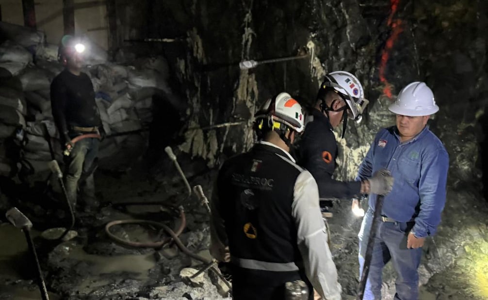 Intensifican extracción de agua y sedimentos de túneles para llegar a la zona cero de la mina Santa Fe del municipio El Rosario, Sinaloa (06/04/2026). Foto: Especial