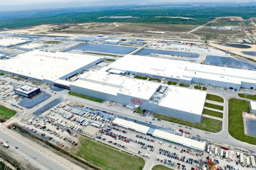 El arranque de la planta en Nuevo León, programado para mayo, corre el riesgo de tener que postergarse (ARCHIVO EL UNIVERSAL)