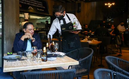 Por falta de apoyos, bares y centros nocturnos se unen al llamado "abrir o morir"