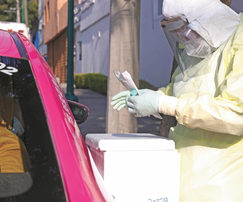 Exámenes. Claudia Sheinbaum dijo que trabajan en ampliar la realización de pruebas Covid-19 en la CDMX. ARCHIVO EL UNIVERSAL