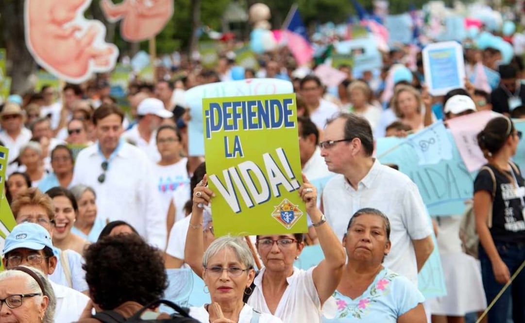 Iglesia Católica y grupos provida rechazan despenalización del aborto; es prioridad defender la vida, aseguran. Foto: Especial.