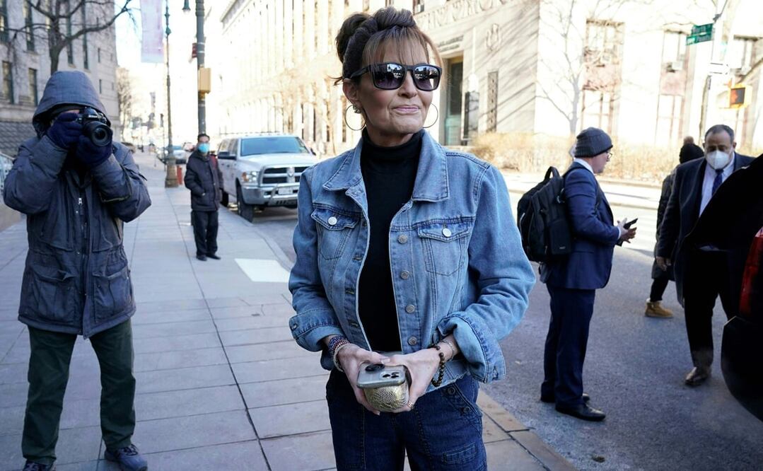 Sarah Palin anunció su voluntad de regresar a la política con su candidatura a ocupar el escaño en la Cámara de Representantes de EU por Alaska. Foto: AFP