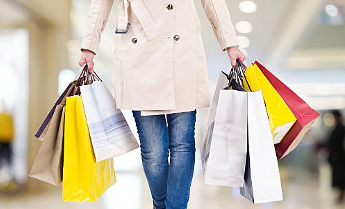 Durante el El Buen Fin es común encontrar meses sin intereses, descuentos y promociones que rondan el 40%, y su duración es de cuatro días, abarcando un fin de semana. Foto: IStock