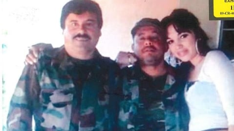 Narco colombiano revela en juicio de "El Chapo" cómo vivía en sus escondites