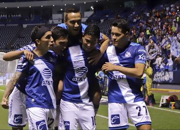 Puebla le pega 2-1 al León en el Cuauhtémoc