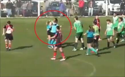 Jugador que golpeó cobardemente a una árbitra ya está detenido