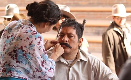 Enoc Leaño prepara serie de Pancho Villa