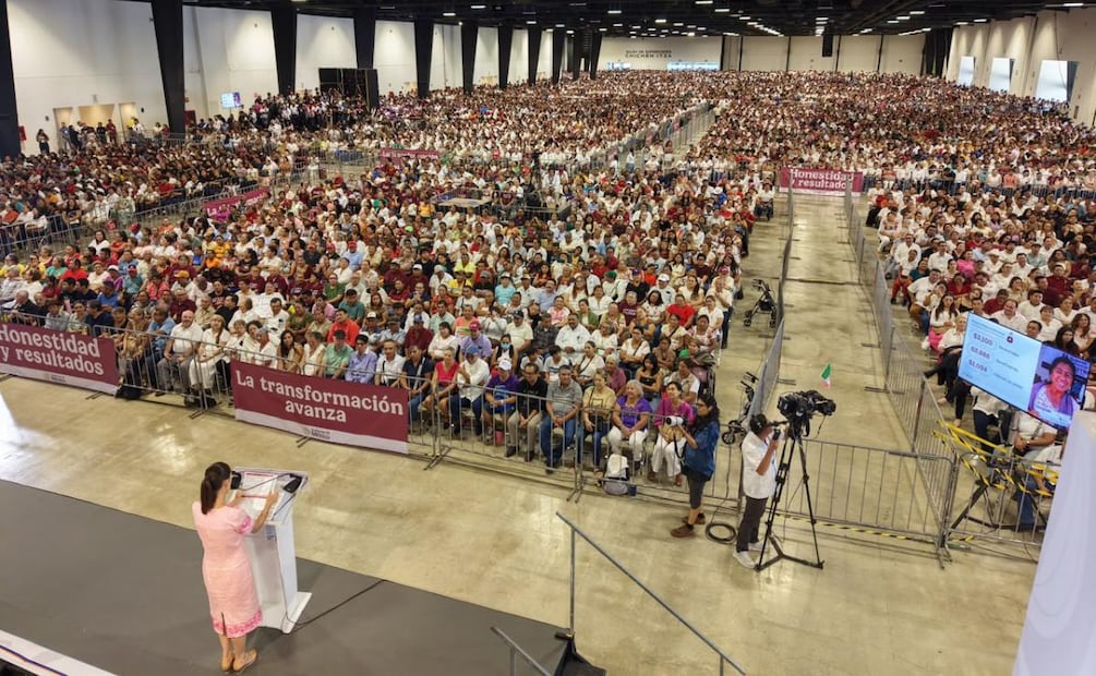 Presidenta Claudia Sheinbaum durante su gira en el estado de Yucatán este 12 de septiembre (12/09/2026). Foto: Especial