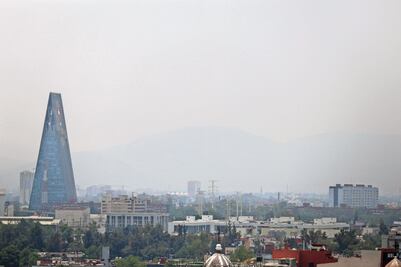 Contingencia en CDMX: Alta concentración de ozono irrita garganta y nariz