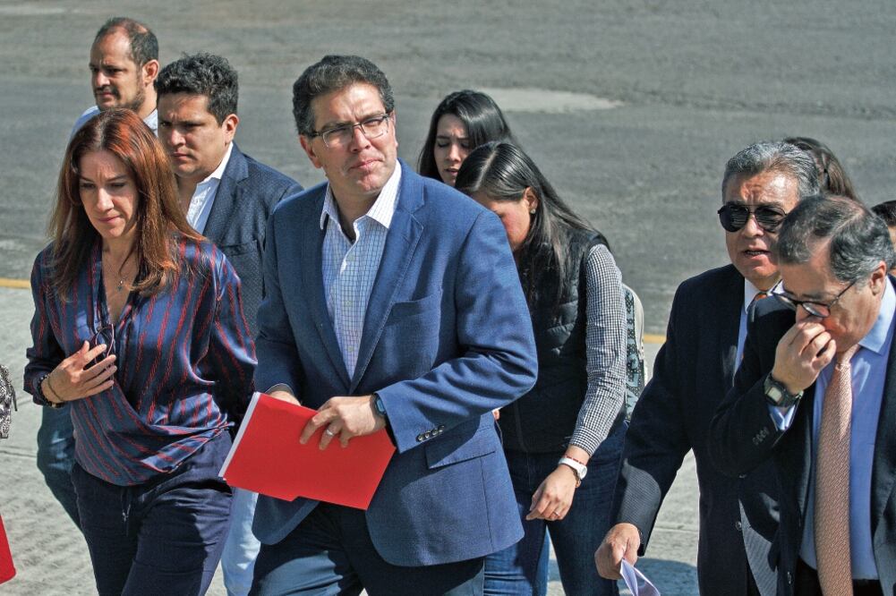 Argumento. Armando Ríos Piter afirma que el Instituto Nacional Electoral no le garantizó su derecho de audiencia (ARCHIVO EL UNIVERSAL)