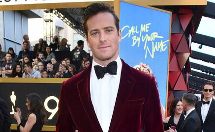 Armie Hammer en la polémica, primero por supuesto canibalismo, ahora por un video erótico