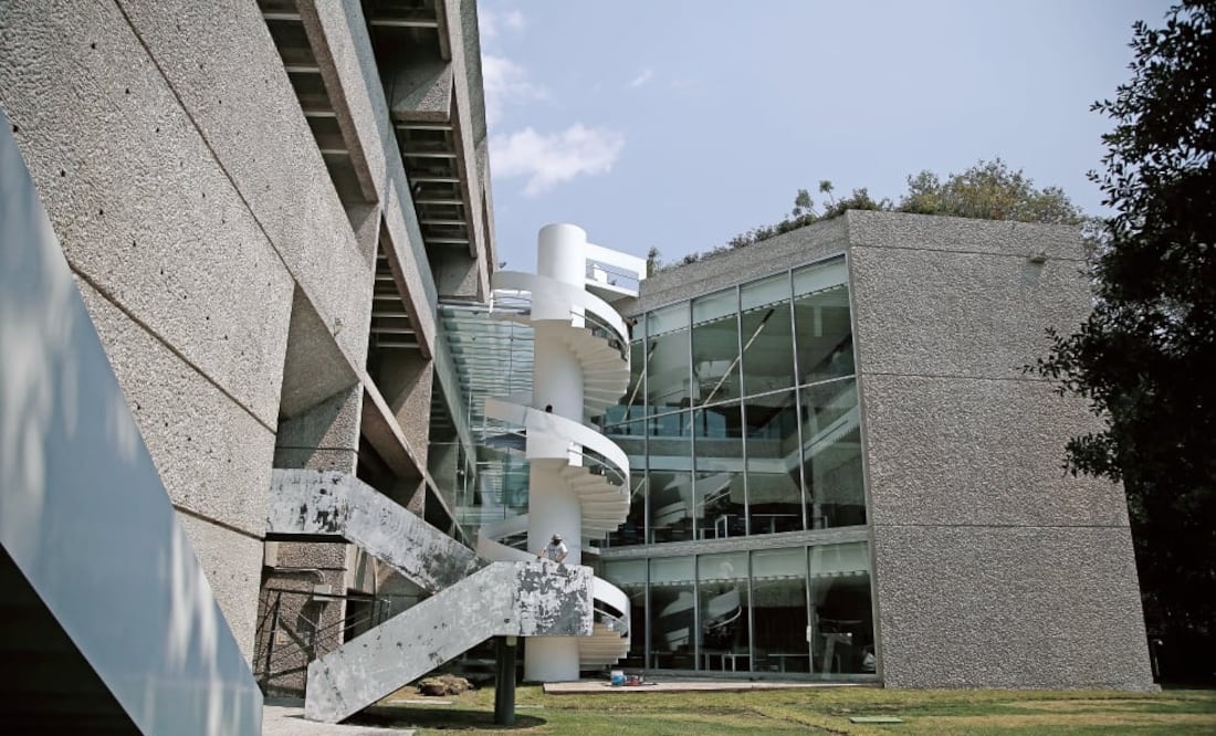 Crece la Biblioteca de El Colegio de México | El Universal